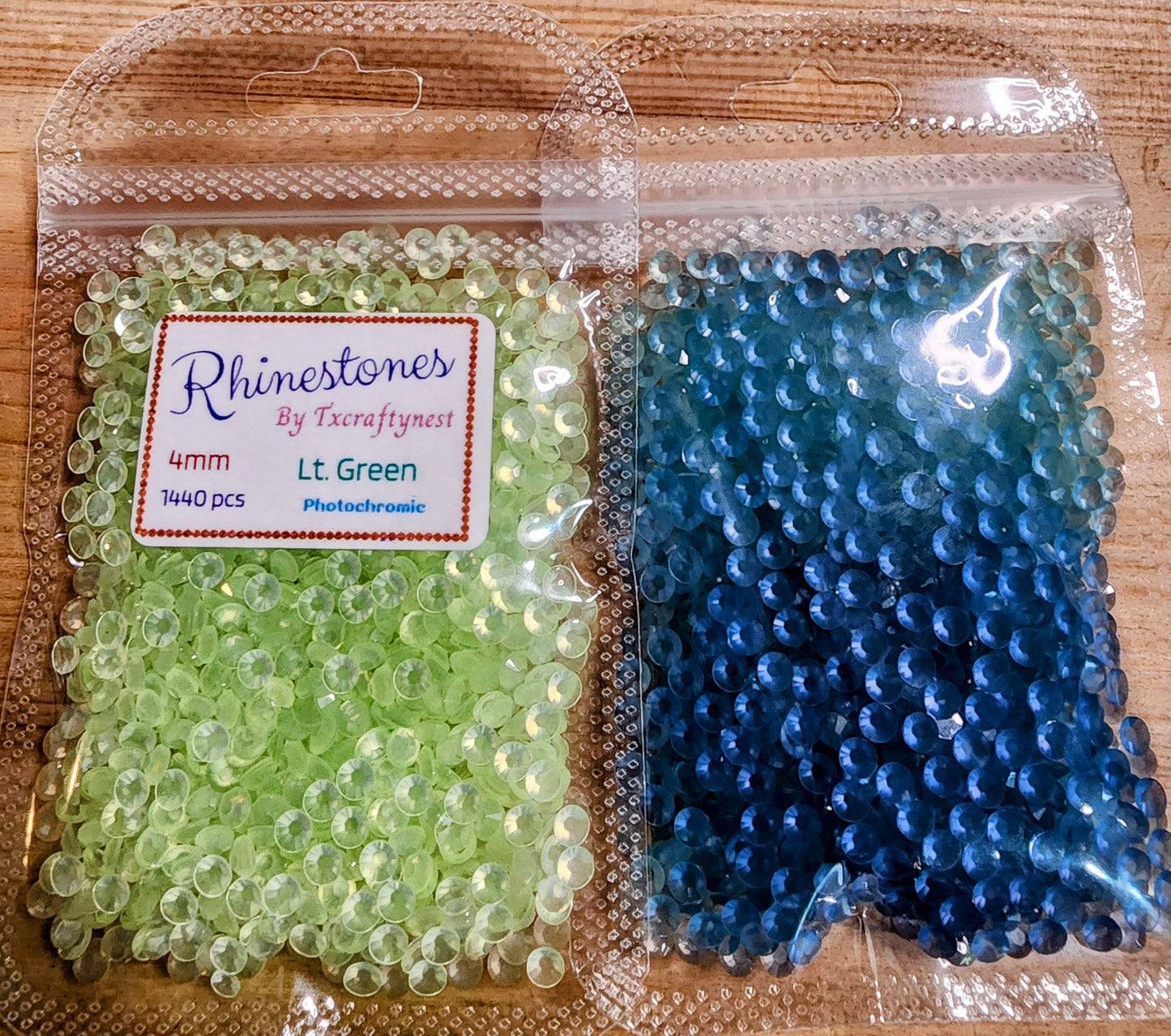 Photochromic Resin Rhinestones